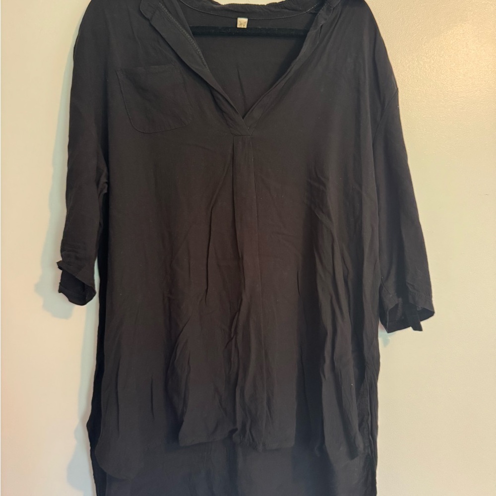 Women's Black V-Neck Tunic Blouse